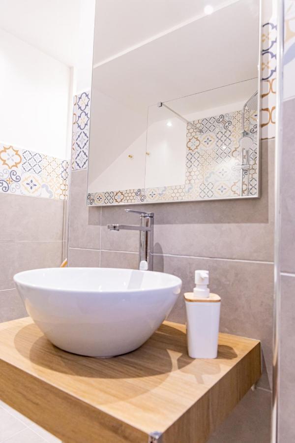 La Rua Apartment Ascoli Piceno Bagian luar foto