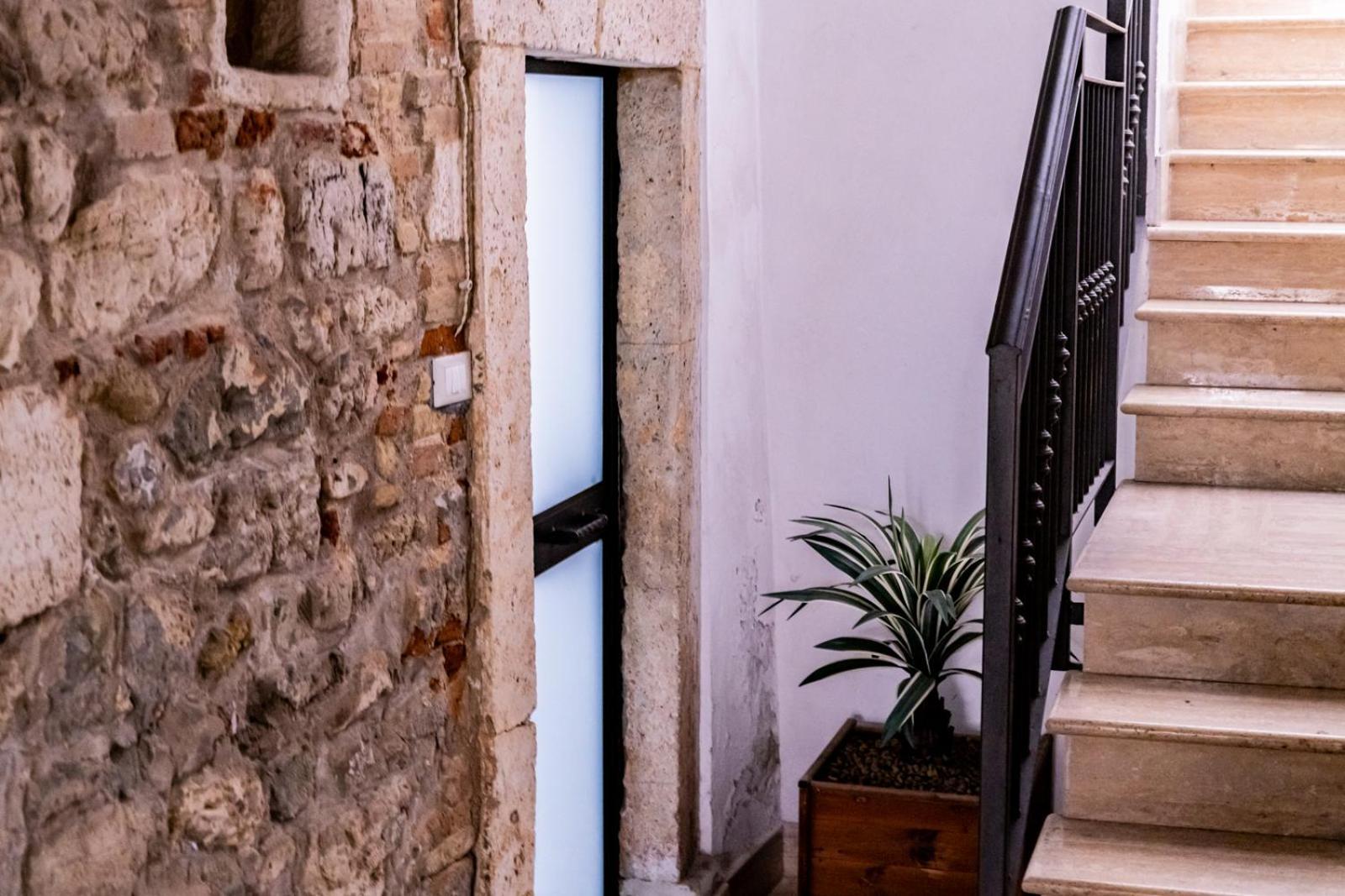 La Rua Apartment Ascoli Piceno Bagian luar foto