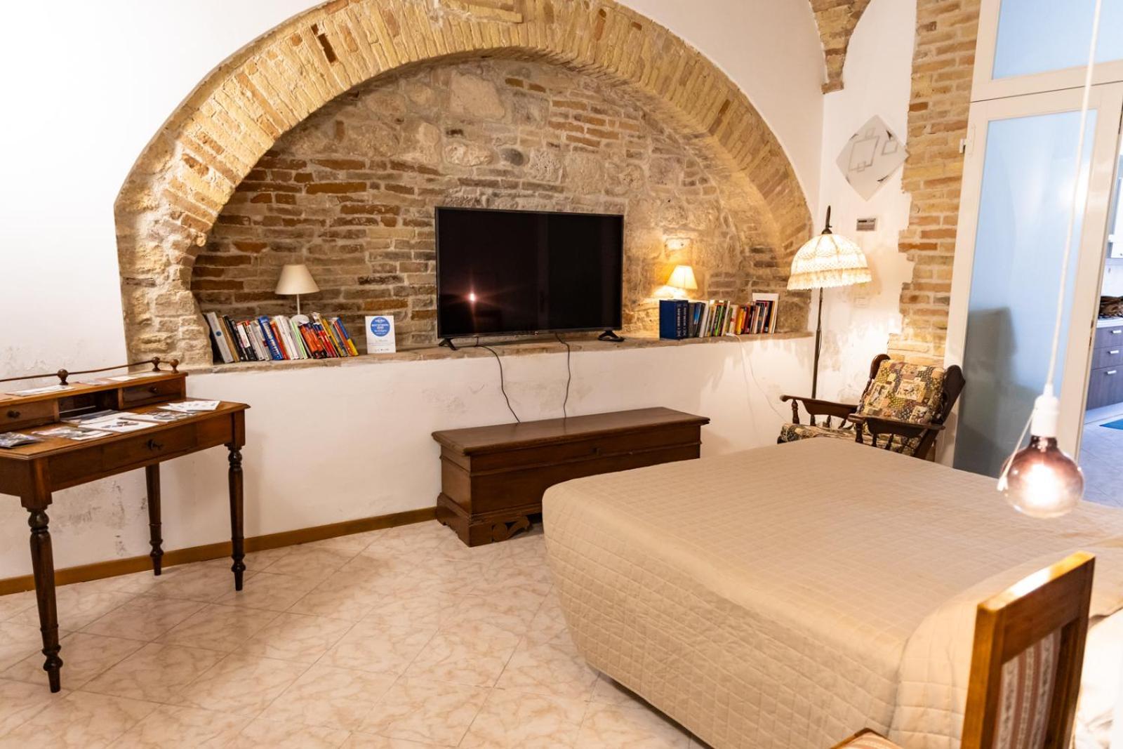 La Rua Apartment Ascoli Piceno Bagian luar foto